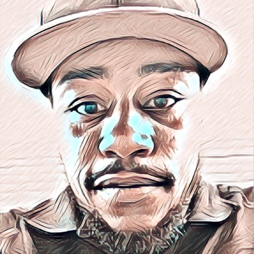 Meet your Posher, Avery